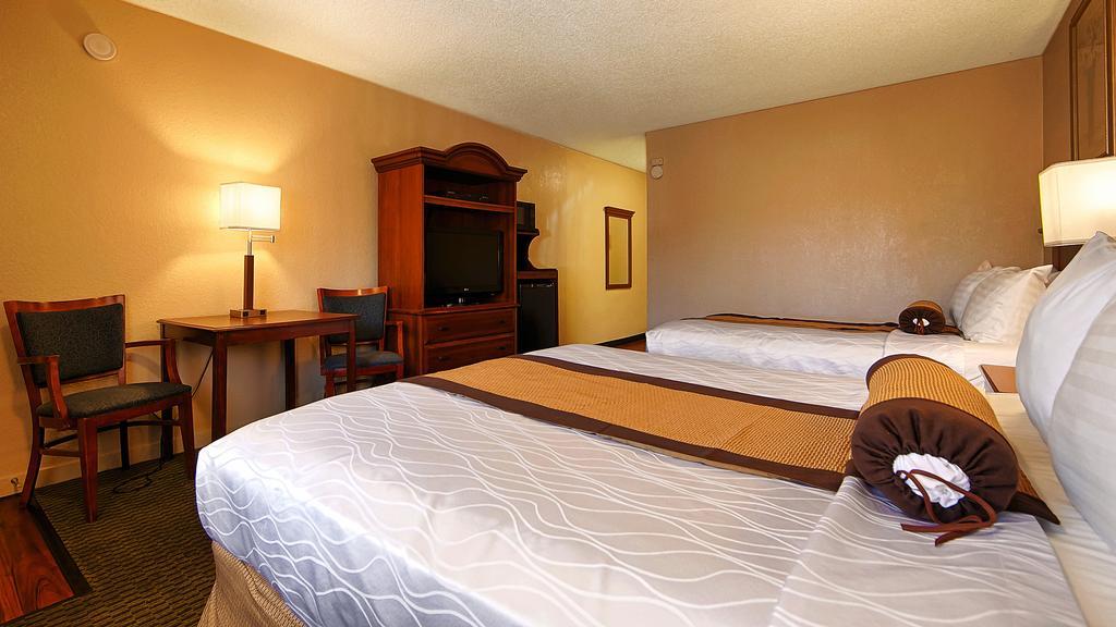 Hotel Western Heritage 3*